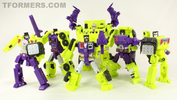 Hands On Titan Class Devastator Combiner Wars Hasbro Edition Video Review And Images Gallery  (94 of 110)